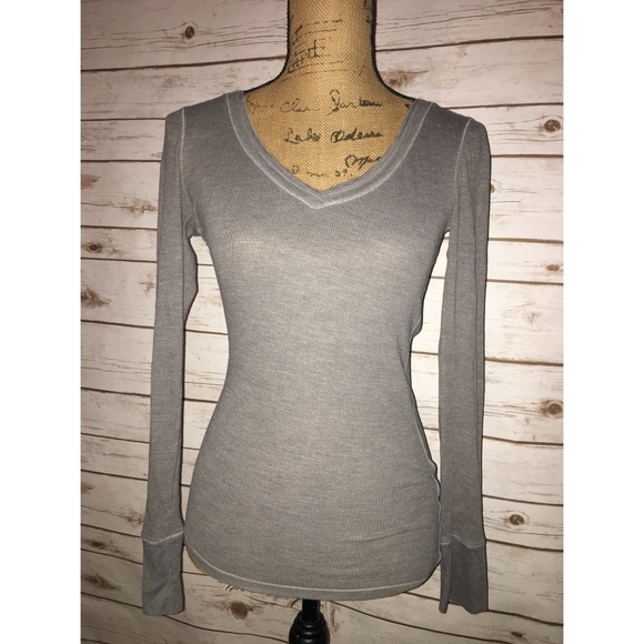 Aeropostale Tops - 👚Aeropostale Long Sleeve